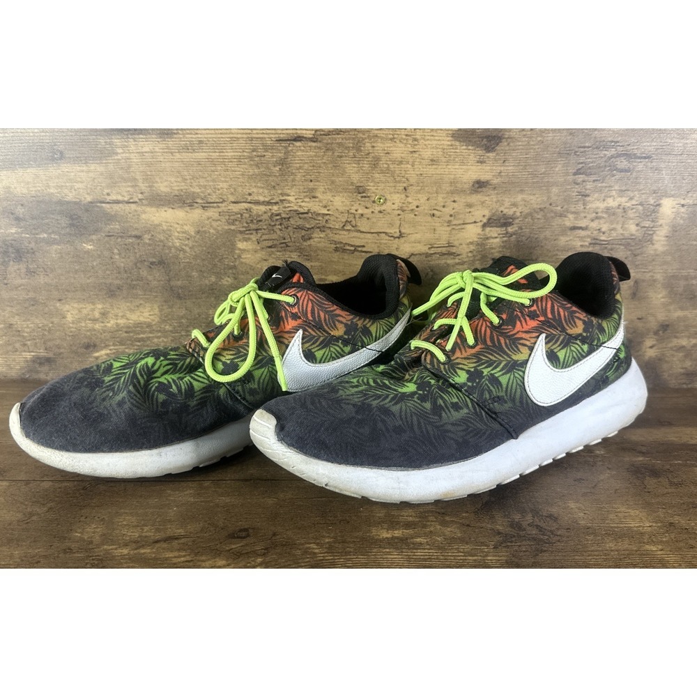 Nike Roshe Run Green Floral Pint Running Shoes Size 7Y Fast And Safe Shipping